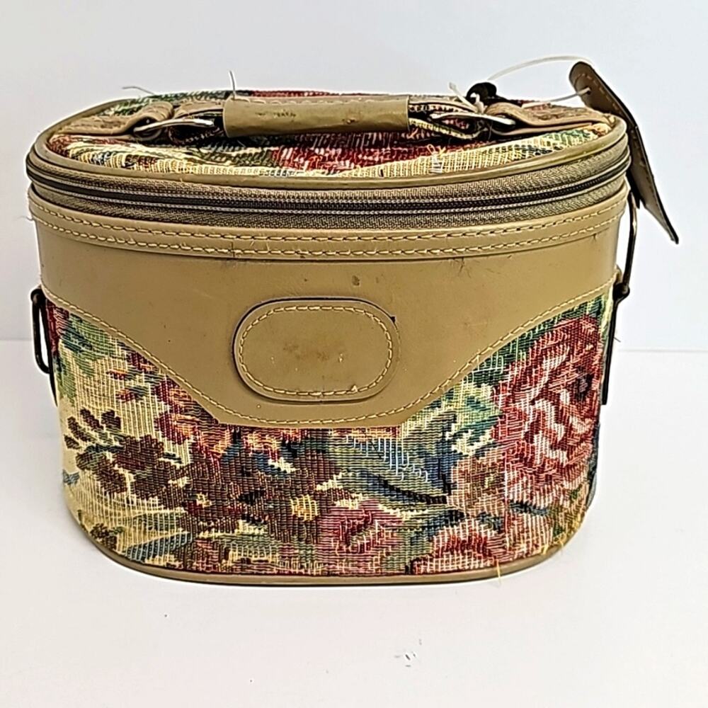 Koret Vintage 1950's Floral Tapestry Makeup Case w/Handle and Name Tag No Strap